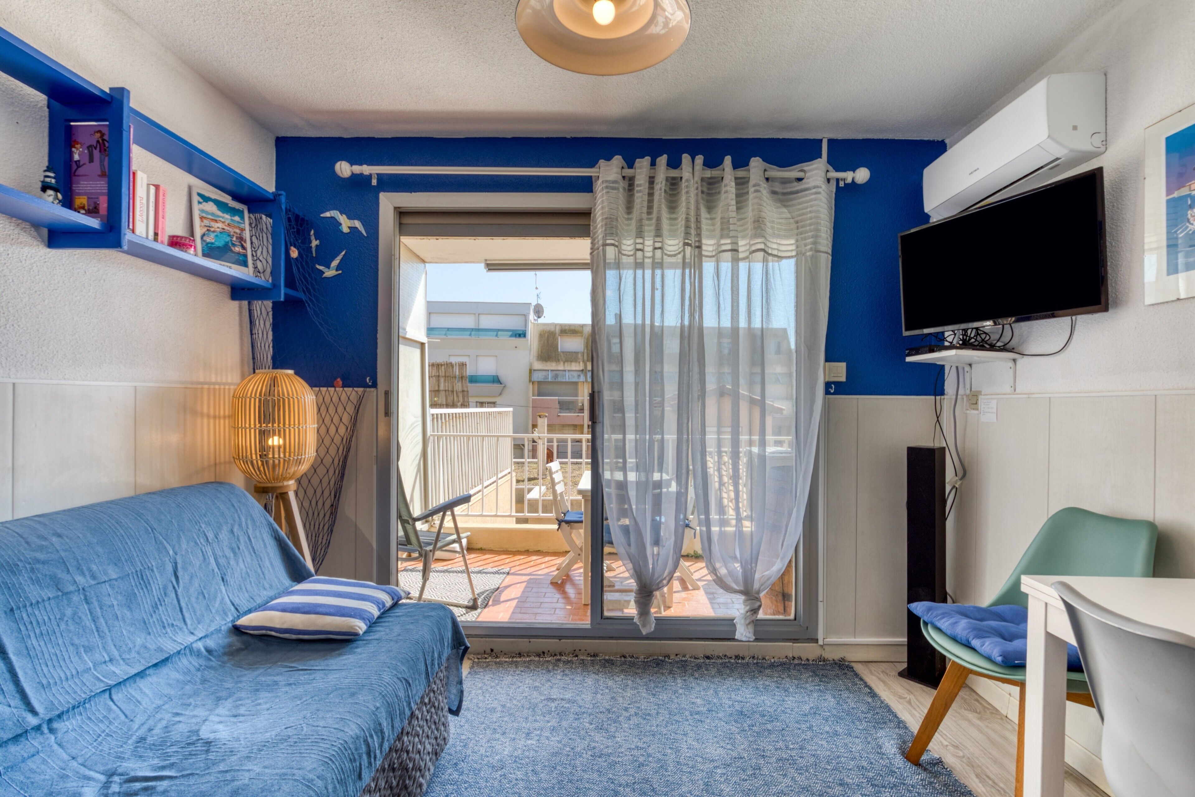 リビング エリア