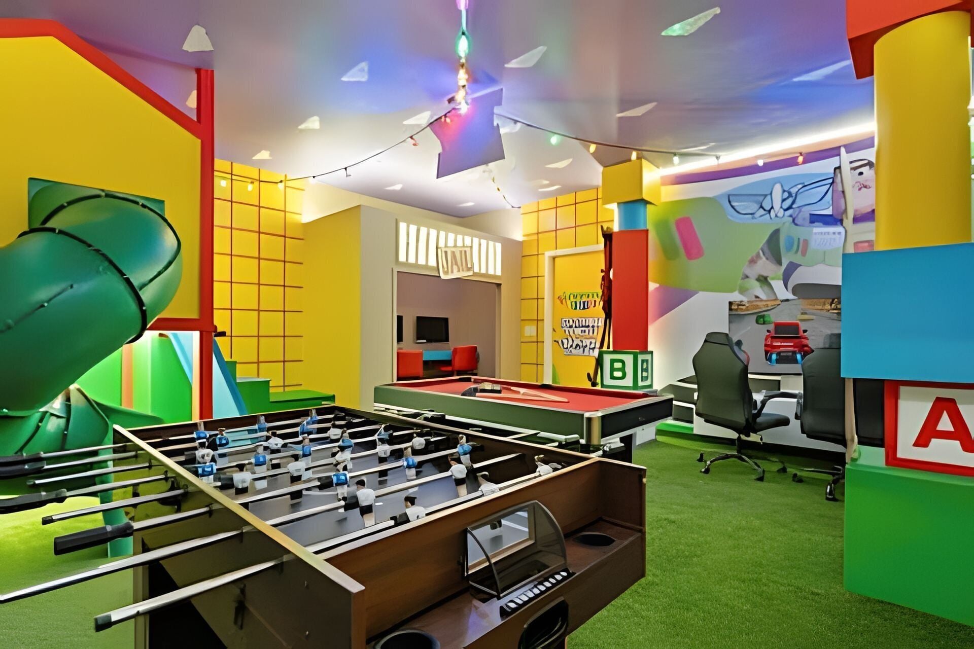 Spielezimmer