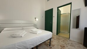 Double Room | Free WiFi