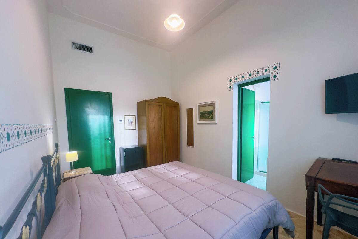 Dobbeltværelse med dobbeltseng eller 2 enkeltsenge