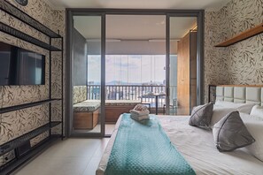 สตูดิโอ, สูบบุหรี่ได้