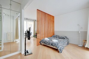 WiFi, bed sheets - Victor Hugo136 Mobilité - Trocadéro (Paris)