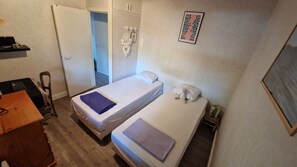 Room - Vrbo Property (Carcans)