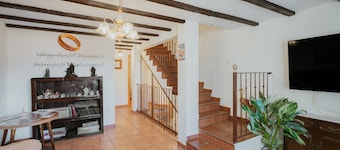 Casa Rivendel – Fantasy, Comfort, and Nature