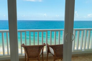 Apartment - Condado Beachfront- Perfect for Families (San Juan)