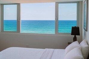 Apartment - Condado Beachfront- Perfect for Families (San Juan)