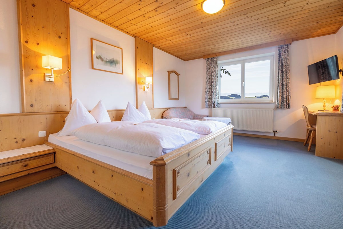 Double Room, Mountain View | Free WiFi