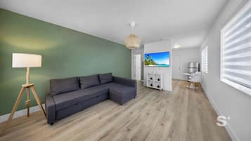 Apartment | Living area