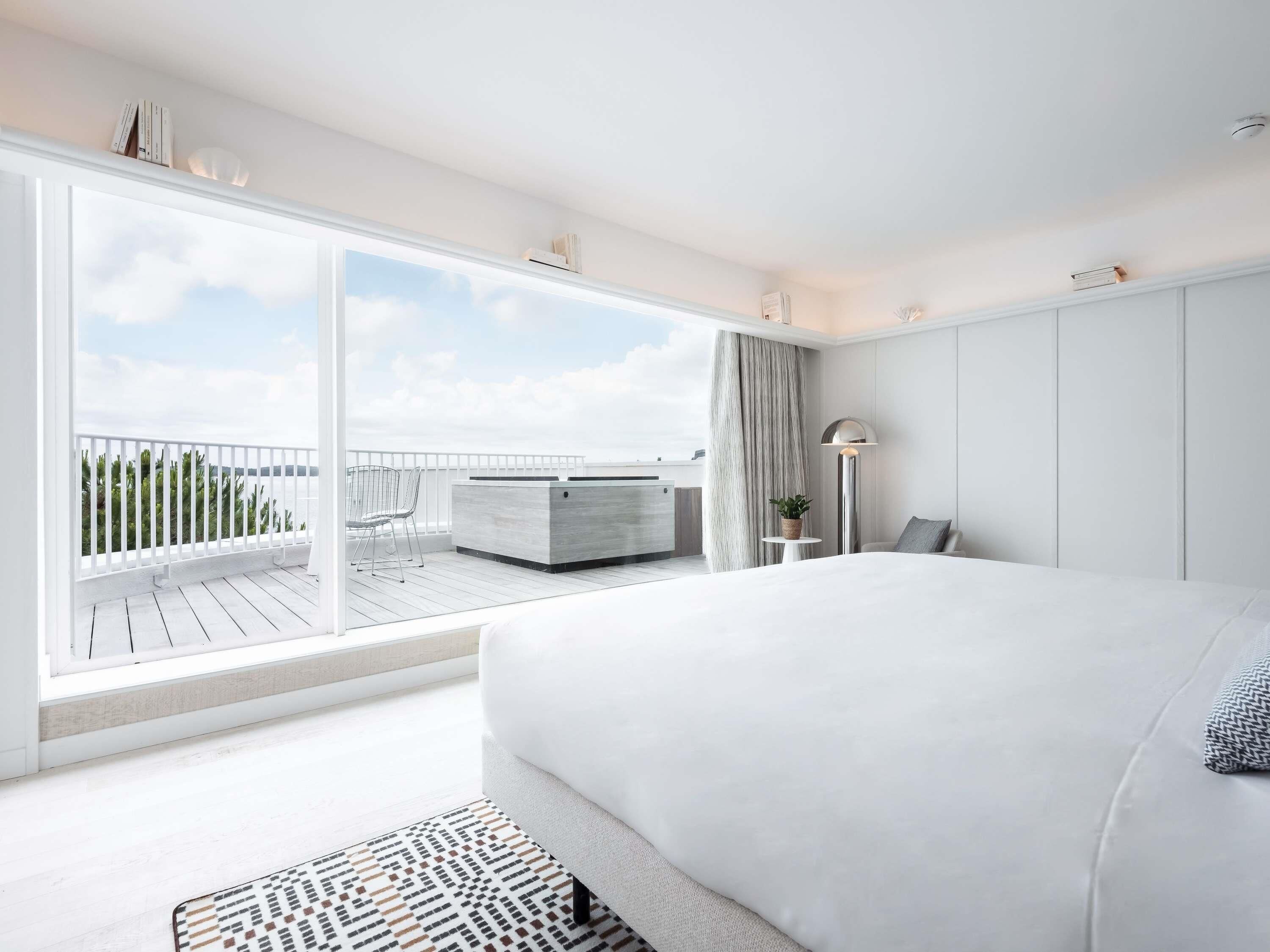 Executive Suite, 1 Double Bed, Terrace, Sea View (La Lumineuse)