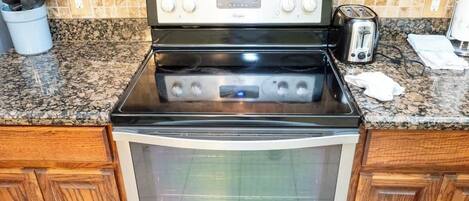 콘도, 침대(여러 개), 파티오, 정원 전망 (Habitat) | 전용 주방