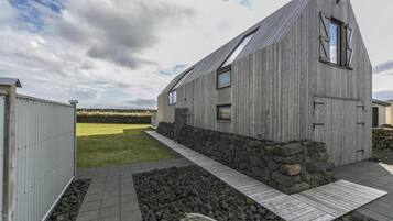 House, Ocean View | Exterior