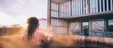 Bain à remous extérieur