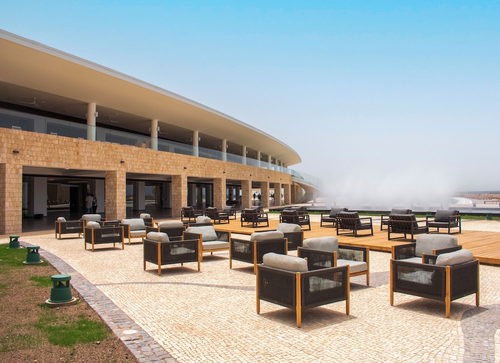 Royal Horizon Ponta Sino photo 4