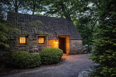 Exterior. Storybook 3-Cottage Mountain Getaway