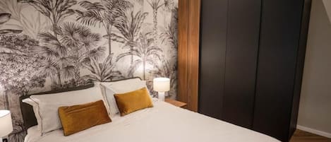 2 bedrooms