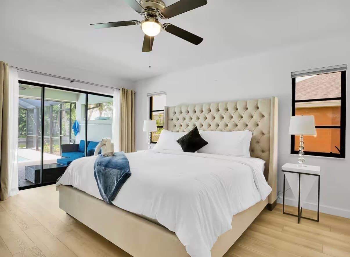 Iron/ironing board, travel cot, WiFi, bed sheets