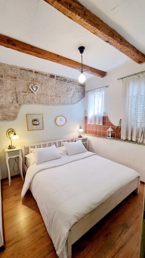 1 bedroom, iron/ironing board, WiFi, bed sheets - Villa Split Art - Pistacio apt (Split)