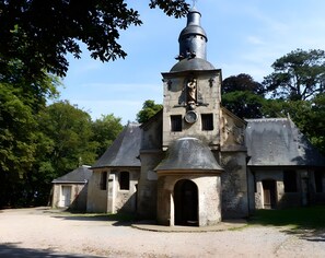 Exterior - Le cottage d'Honfleur, apartment with parking! (Honfleur)