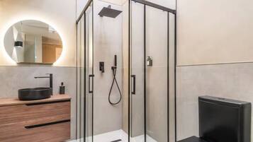 Comfort Penthouse, 3 Bedrooms | Bathroom