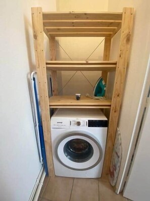 Interior - "Americo" Nice 3 rooms air conditioned, wifi, Quartier Haut ! (Sète)