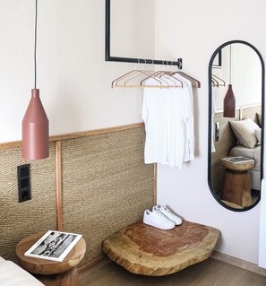 Design Duplex, 2 Bedrooms | Individually decorated, individually furnished, desk, laptop workspace