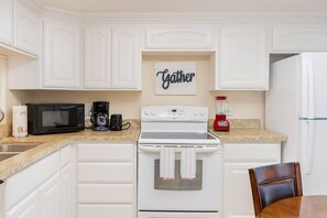 Apartment, Mehrere Betten, Balkon, Gartenblick (Habitat #N) | Eigene Küche