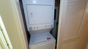 Apartment, Mehrere Betten, Balkon, Gartenblick (Habitat #N) | Wäschereiservice