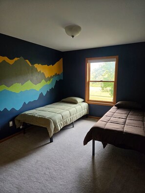 3 bedrooms, WiFi, bed sheets