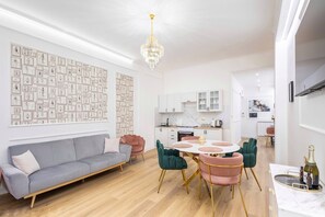 Apartment (2 Bedrooms) | Interior - Zara Suite Apartment (Civitavecchia)