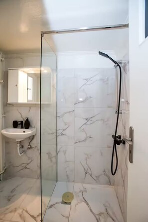 House - Athens Central Jacuzzi Retreat (Athens)