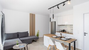 Hus | 1 soverom og skrivebord