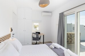 House, Smoking - Naxos Cube Villa Panoramic View Maisonette (Naxos)