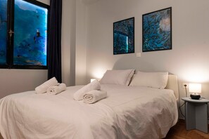 1 bedroom - Modern Blue Retreat (Athens)