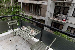 House, Smoking - Modern Blue Retreat (Athens)