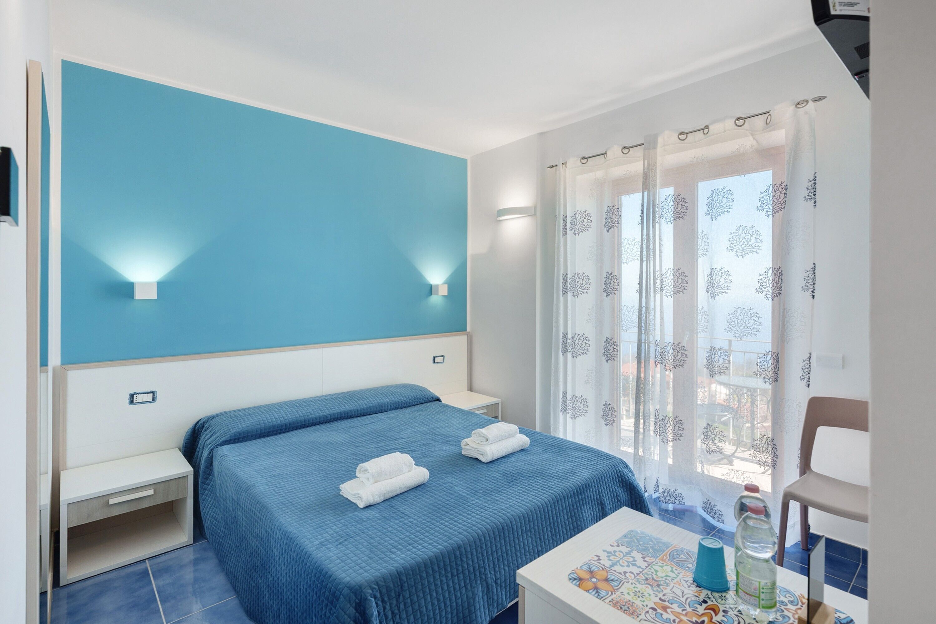 1 habitación, wifi y ropa de cama 