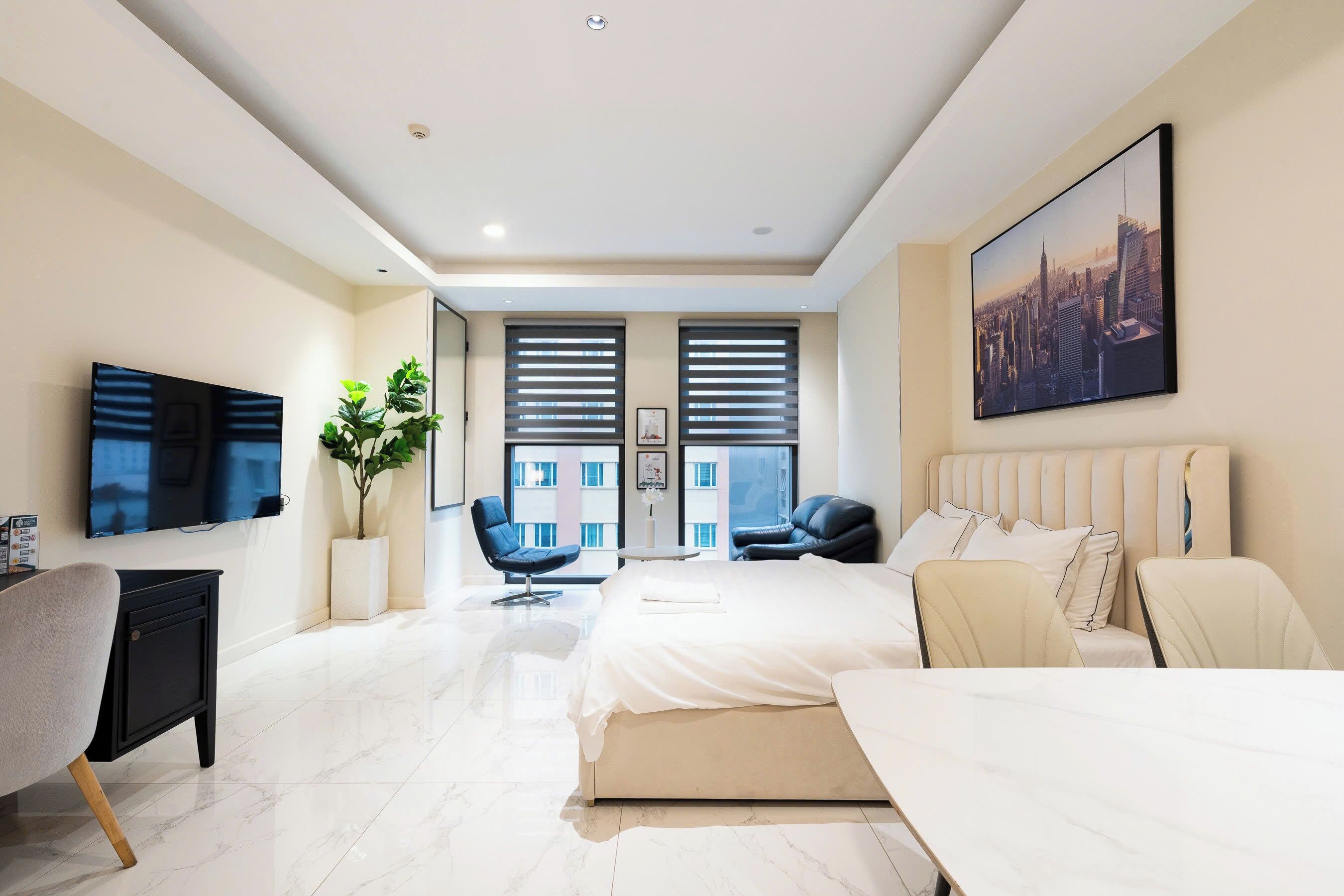 Deluxe Apartment, 1 Bedroom, Balcony, City View