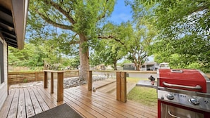 Unclassified image, 4 of 35, button - Modern Oasis in Orlando | Private Yard | Cabana (Orlando)