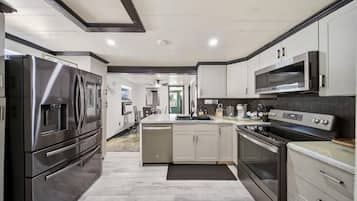 Microwave, oven, stovetop, dishwasher