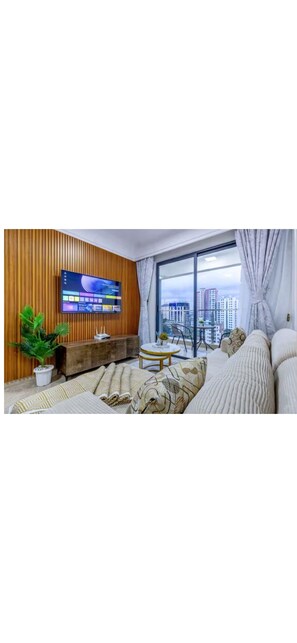 Living area - Charming apartment in beautiful Nairobi Kilimani with easy city access (Nairobi)
