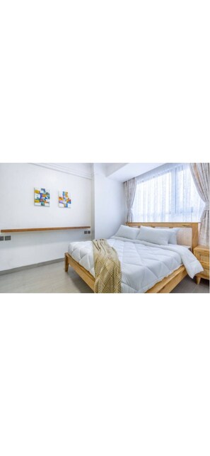 2 bedrooms, iron/ironing board, WiFi, bed sheets - Charming apartment in beautiful Nairobi Kilimani with easy city access (Nairobi)