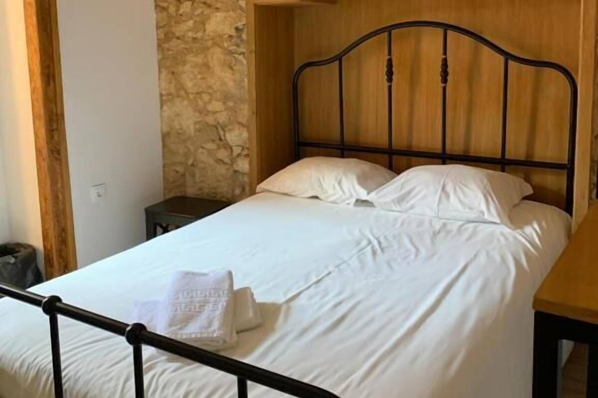 Dobbeltværelse - udsigt til gårdsplads