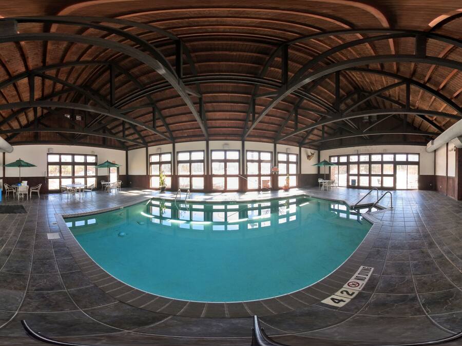 Piscine couverte