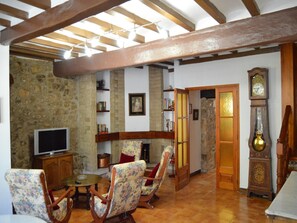 Interior - Cal gall- casa rural en san llorenç de la muga. (Sant Llorenç de la Muga)