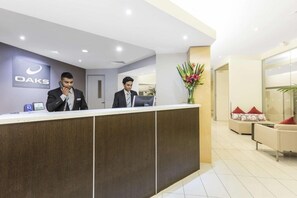 Lobby - Oaks Melbourne on Lonsdale Suites (Melbourne)