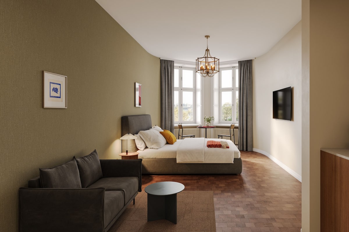 Superior Studio Kitchenette