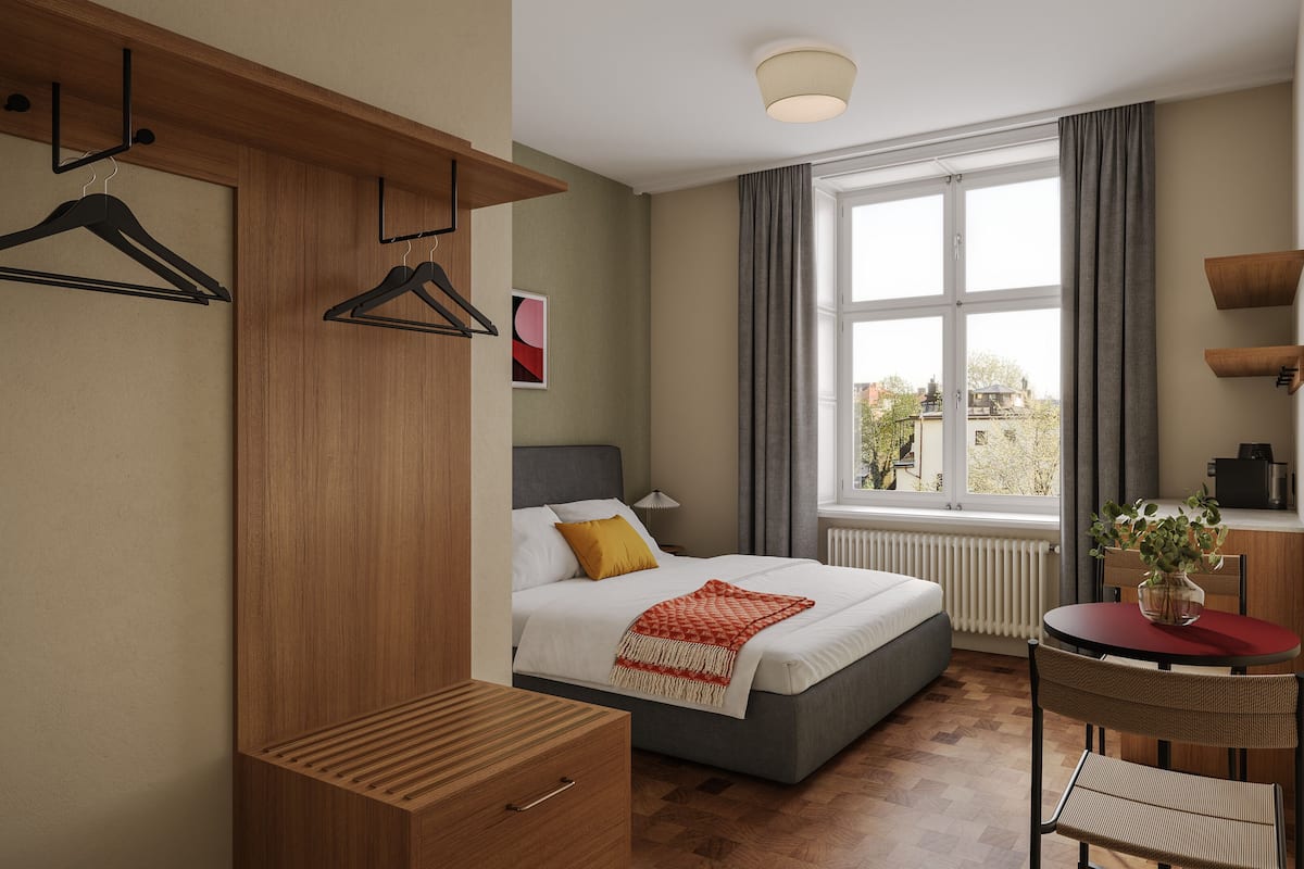 Standard Studio Kitchenette