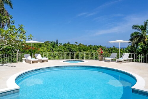 Tranquil 4BR Villa Pool Spa Resort Access