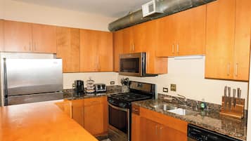 House, 1 Bedroom | Dapur peribadi