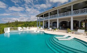 House, Accessible | 6 bedrooms, Internet - Expansive 6BR Estate Panoramic Sea Views Pool Resort Access (Montego Bay)