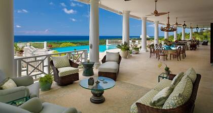 Expansive 6BR Estate Panoramic Sea Views Pool Resort Access